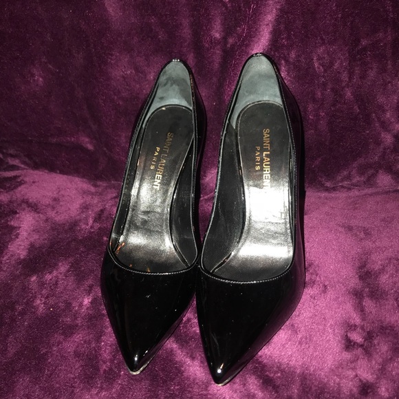 Yves Saint Laurent | Shoes | Ysl Saint Laurent Gloss Black Pumps | Poshmark